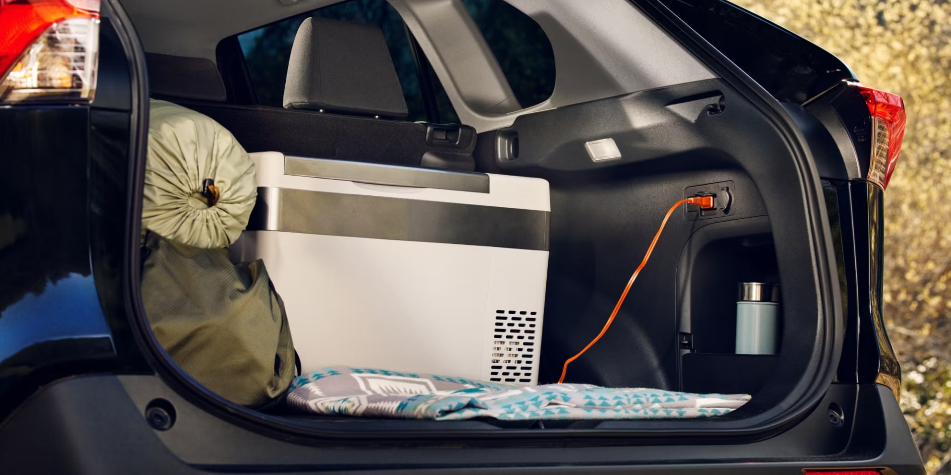 2025 RAV4 cargo space